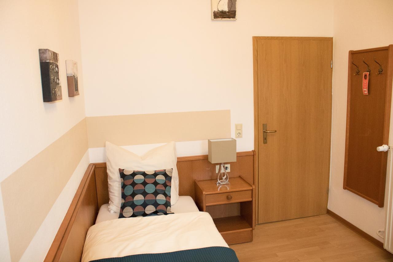Stadthotel Russelsheim מראה חיצוני תמונה
