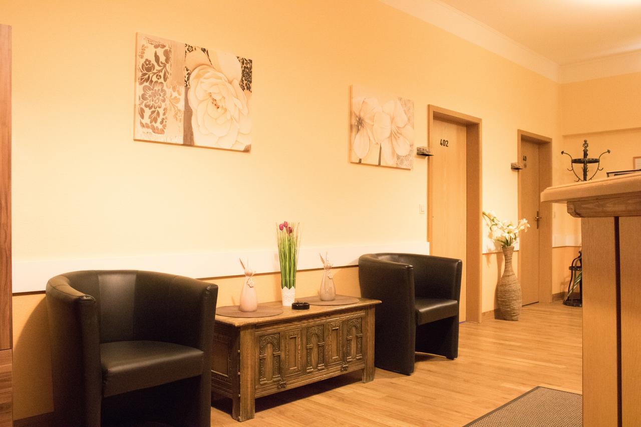 Stadthotel Russelsheim מראה חיצוני תמונה